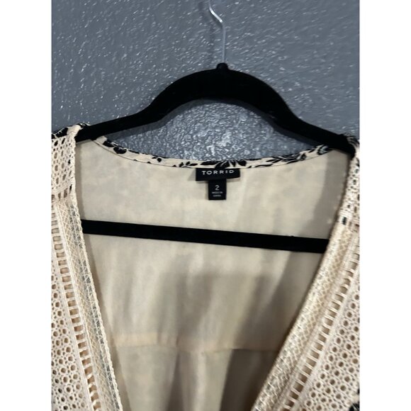 Torrid Floral Mini Floral Gauze Lace-Up Skater Dress Tan plus size 2 - Picture 5 of 5